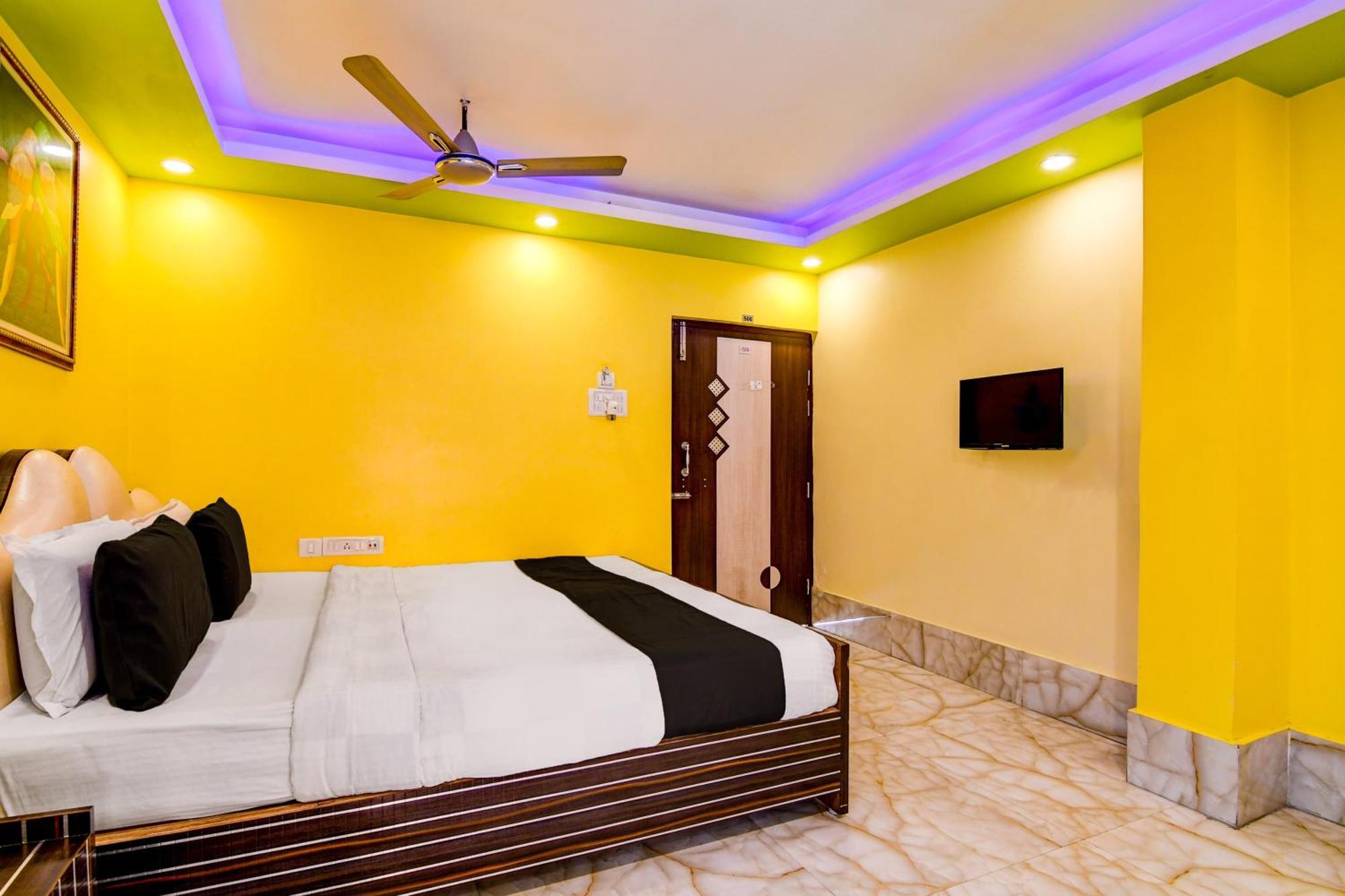 Super Collection O Raj Guest House Near Kolkata Airport Gauripur  ภายนอก รูปภาพ