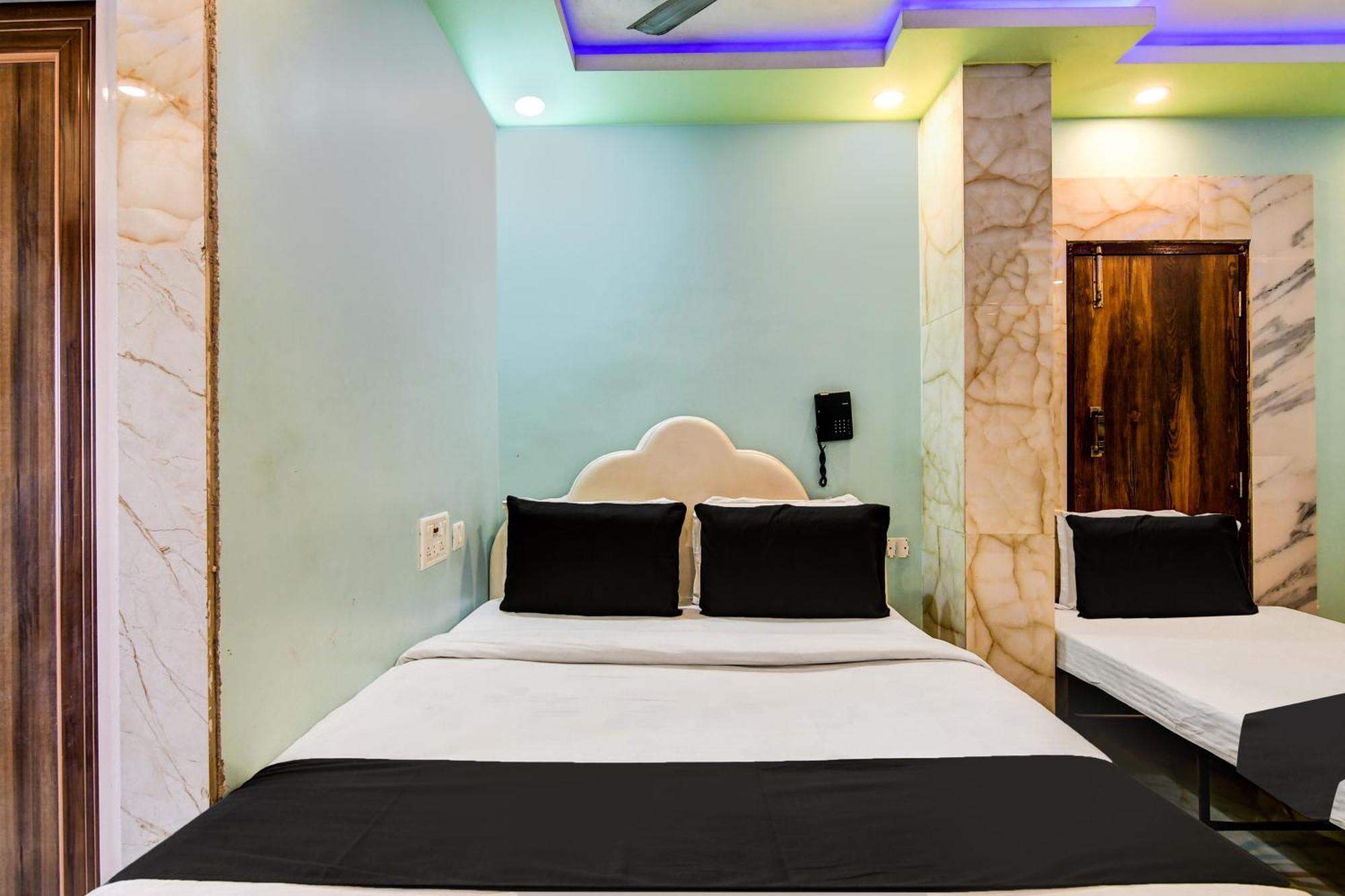 Super Collection O Raj Guest House Near Kolkata Airport Gauripur  ภายนอก รูปภาพ