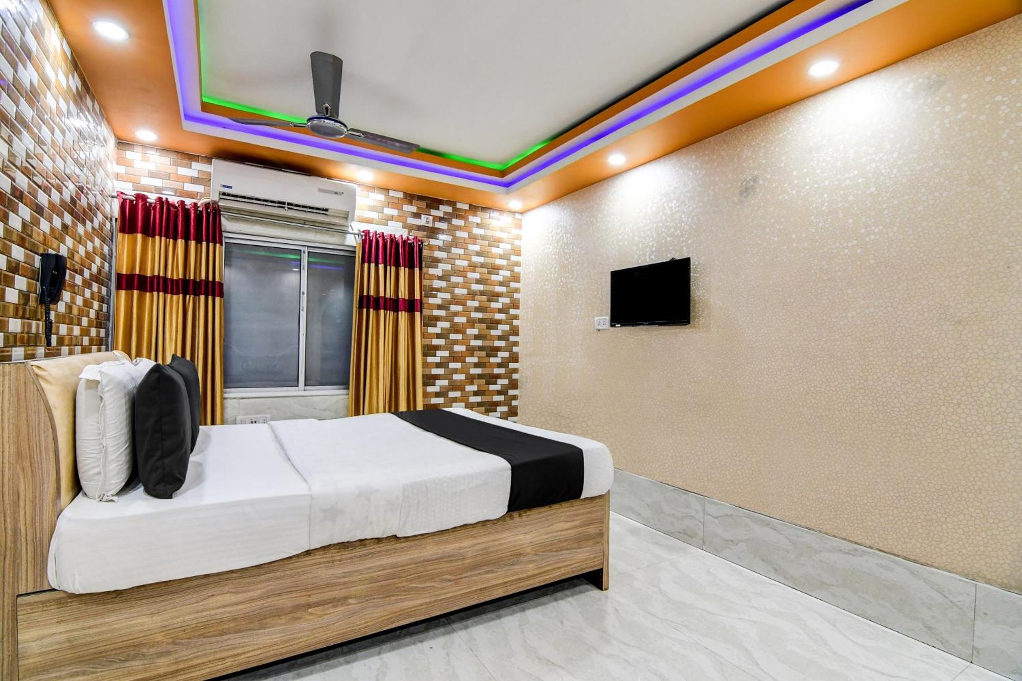 Super Collection O Raj Guest House Near Kolkata Airport Gauripur  ภายนอก รูปภาพ